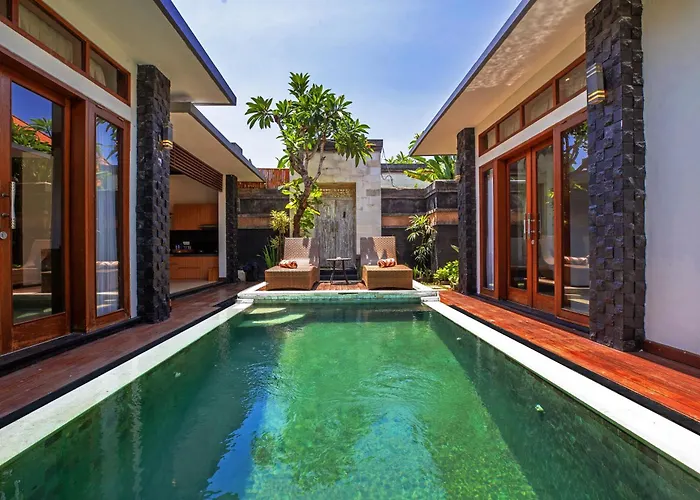 Kayu Suar Bali Luxury Villas & Spa Sanur 